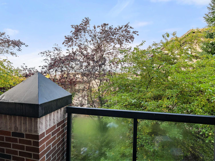 208-10866 City Parkway, Surrey, BC, V3T 2W9 - 15