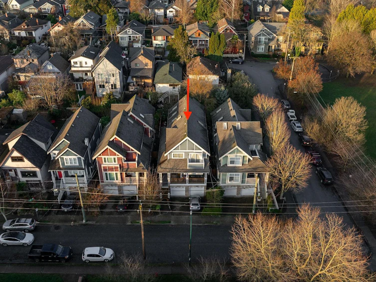 1789 E 5th Avenue, Vancouver, BC, V5N 1L9 - 34
