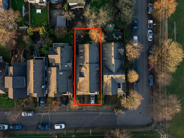 1789 E 5th Avenue, Vancouver, BC, V5N 1L9 - 36