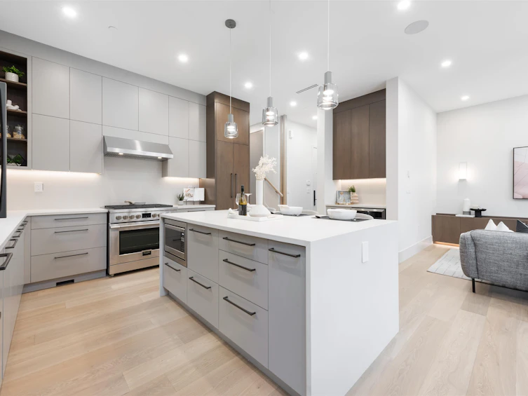 2-1969 E 8 Avenue, Vancouver, BC, V5N 1T9 - 14