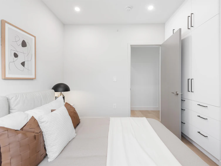 2-1969 E 8 Avenue, Vancouver, BC, V5N 1T9 - 18