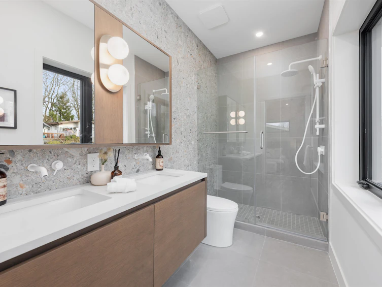 2-1969 E 8 Avenue, Vancouver, BC, V5N 1T9 - 19
