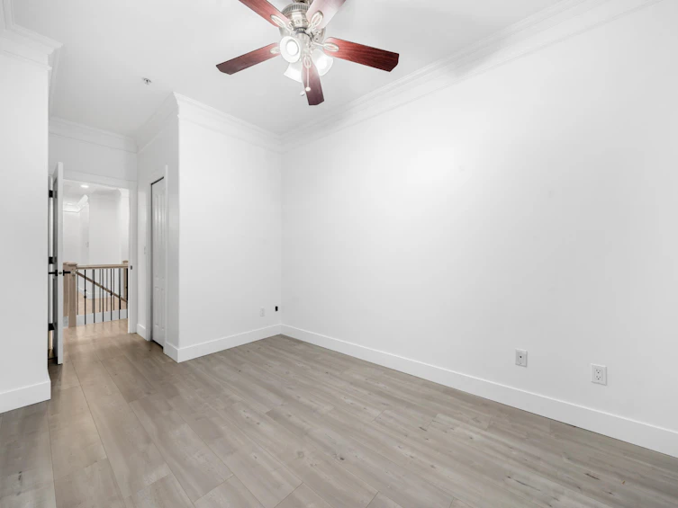 636 E 51st Avenue, Vancouver, BC, V5X 1C9 - 18