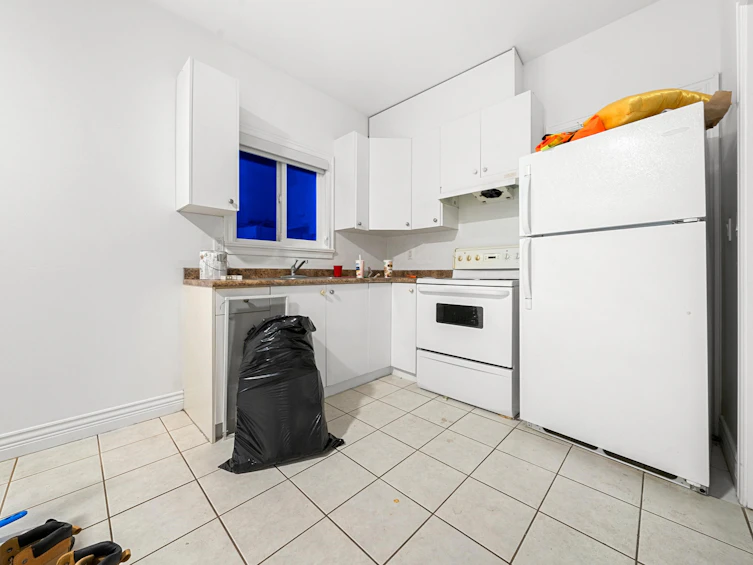 636 E 51st Avenue, Vancouver, BC, V5X 1C9 - 32