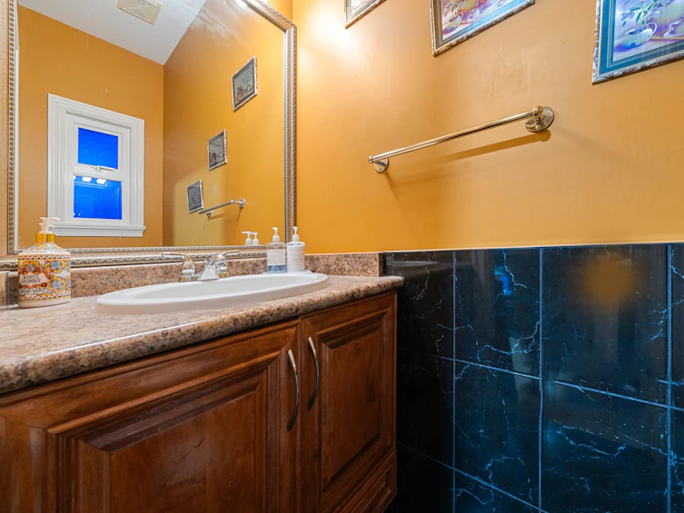 636 E 51st Avenue, Vancouver, BC, V5X 1C9 - 33