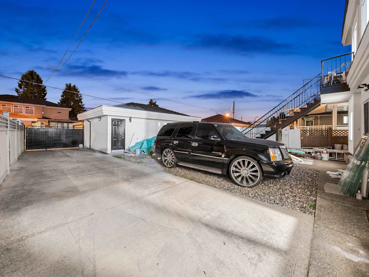 636 E 51st Avenue, Vancouver, BC, V5X 1C9 - 37