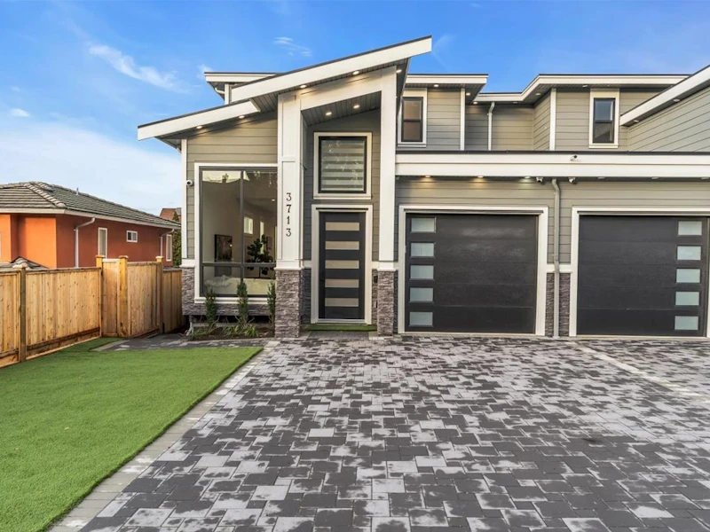 3713 Cardiff Street, Burnaby BC V5G 2H1
