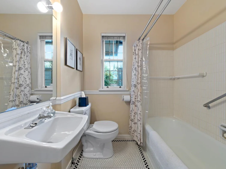 1750 W 36th Avenue, Vancouver, BC, V6M 1K2 - 34
