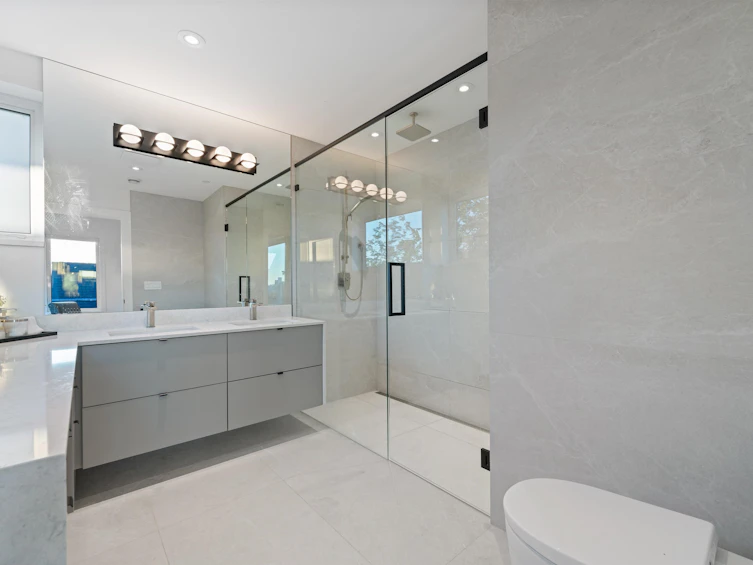 2024 E 4th Avenue, Vancouver, BC, V5N 1K4 - 32
