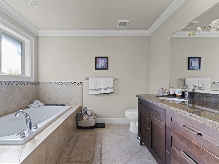 17328 0a Avenue, Surrey, BC, V3Z 9P3 - 13