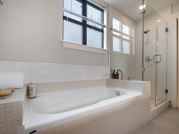 840 W 6th Avenue, Vancouver, BC, V5Z 1A6 - 26