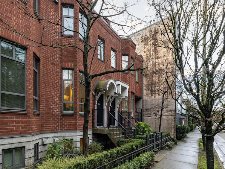 840 W 6th Avenue, Vancouver, BC, V5Z 1A6 - 31