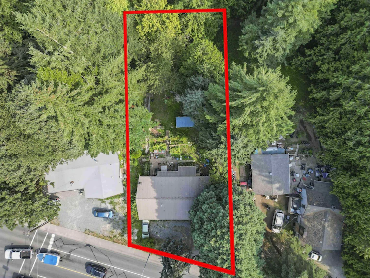 33233 George Ferguson Way, Abbotsford, BC, V2S 3L6 - 3