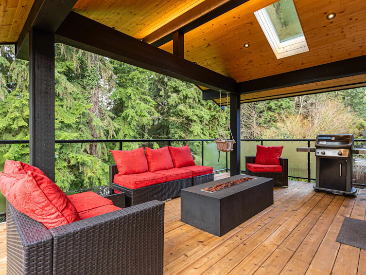 2561 Hyannis Point, North Vancouver, BC, V7H 1R9 - 12