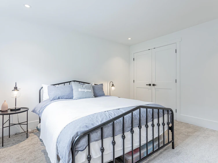2561 Hyannis Point, North Vancouver, BC, V7H 1R9 - 25