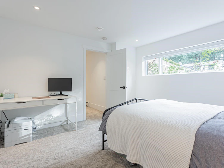 2561 Hyannis Point, North Vancouver, BC, V7H 1R9 - 26