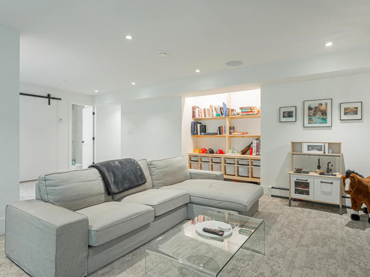 2561 Hyannis Point, North Vancouver, BC, V7H 1R9 - 28