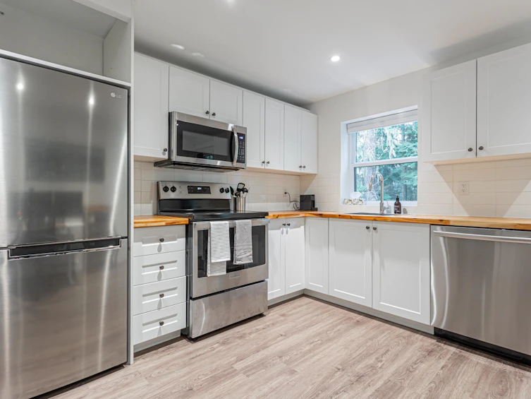 2561 Hyannis Point, North Vancouver, BC, V7H 1R9 - 35