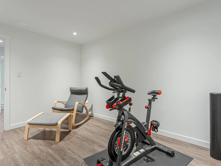 2561 Hyannis Point, North Vancouver, BC, V7H 1R9 - 38