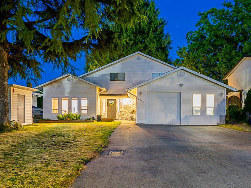 2984 264a Street, Langley BC V4W 3B4