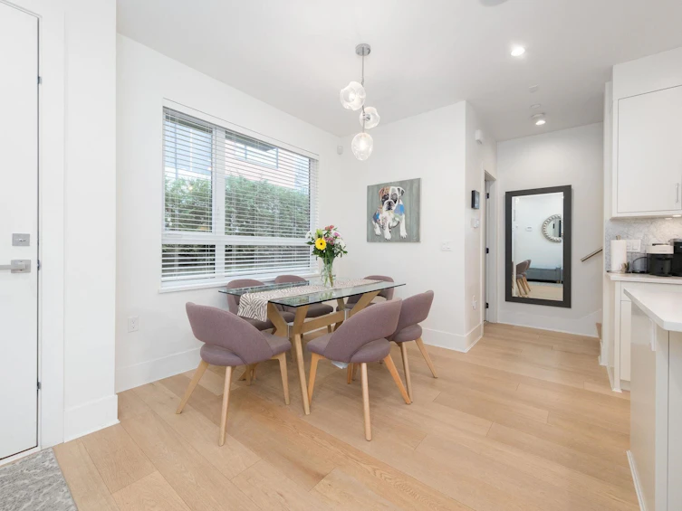251 E 6th Street, North Vancouver, BC, V7L 1P4 - 11