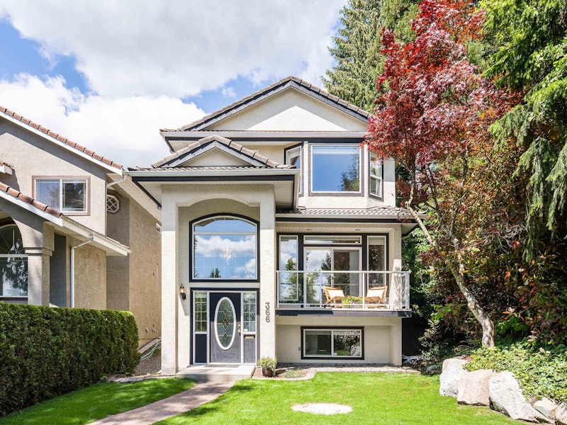 366 E 26th Street, North Vancouver BC V7N 1B1