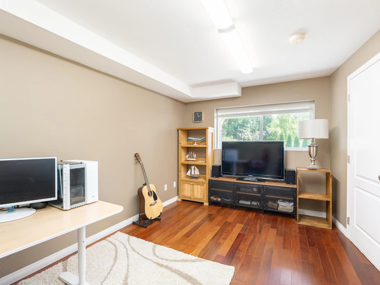 366 E 26th Street, North Vancouver, BC, V7N 1B1 - 28