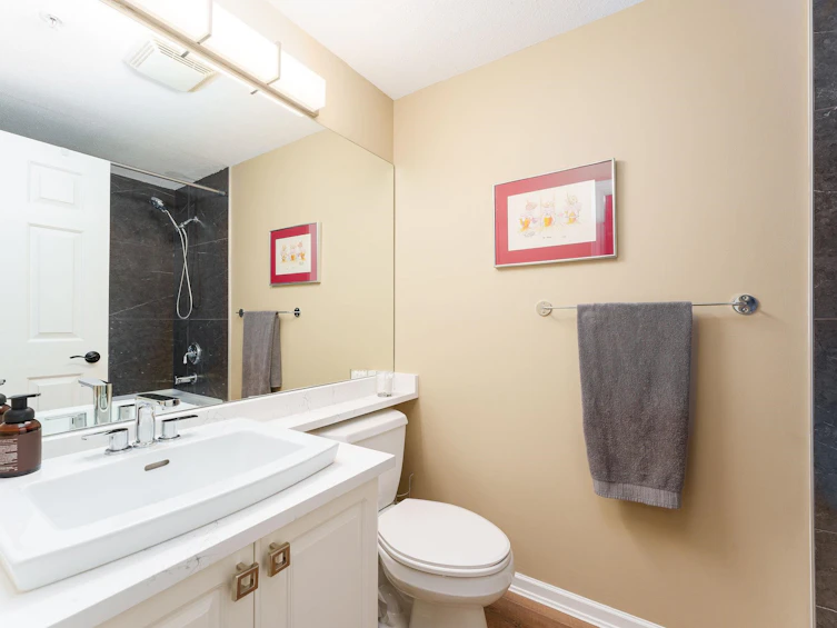 319-3629 Deercrest Drive, North Vancouver, BC, V7G 2S9 - 16