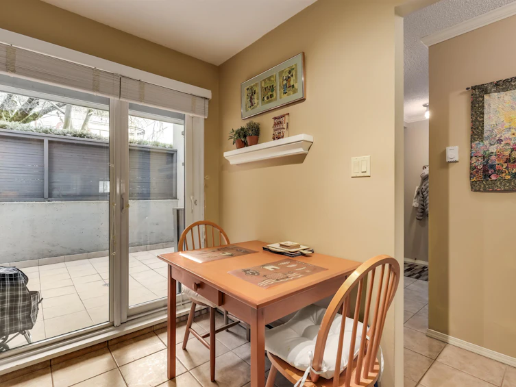 1327 W 8th Avenue, Vancouver, BC, V6H 3W4 - 12