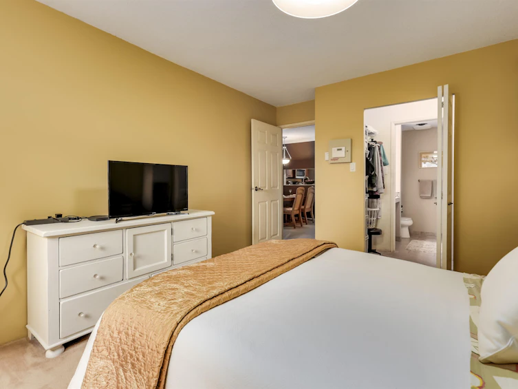1327 W 8th Avenue, Vancouver, BC, V6H 3W4 - 17