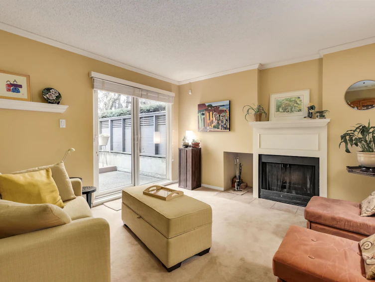 1327 W 8th Avenue, Vancouver, BC, V6H 3W4 - 4
