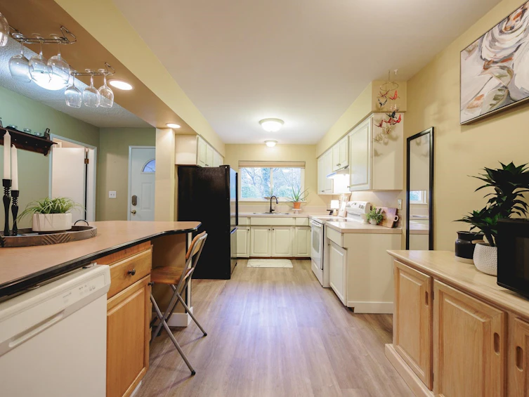 11741 Darby Street, Maple Ridge, BC, V2X 5G1 - 10