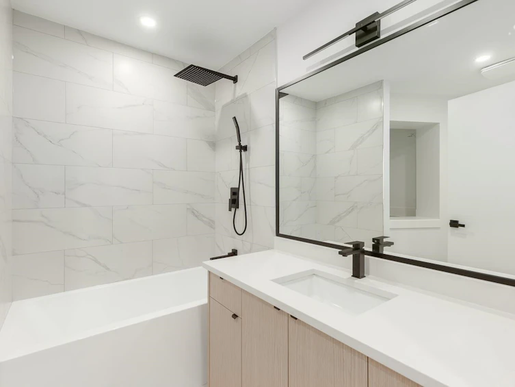 1557 E 21st Avenue, Vancouver, BC, V5N 2N3 - 25