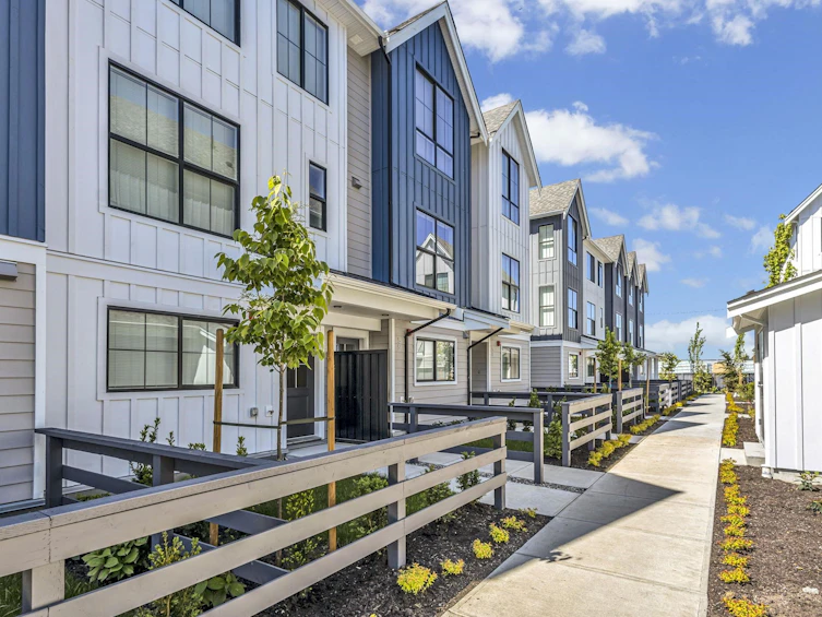 59-488 Furness Street, New Westminster, BC, V3M 0M1 - 3