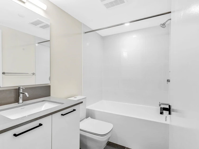 59-488 Furness Street, New Westminster, BC, V3M 0M1 - 10