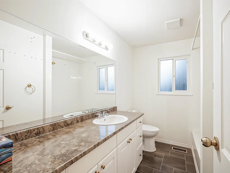 7894 Hurd Street, Mission, BC, V2V 3J6 - 7