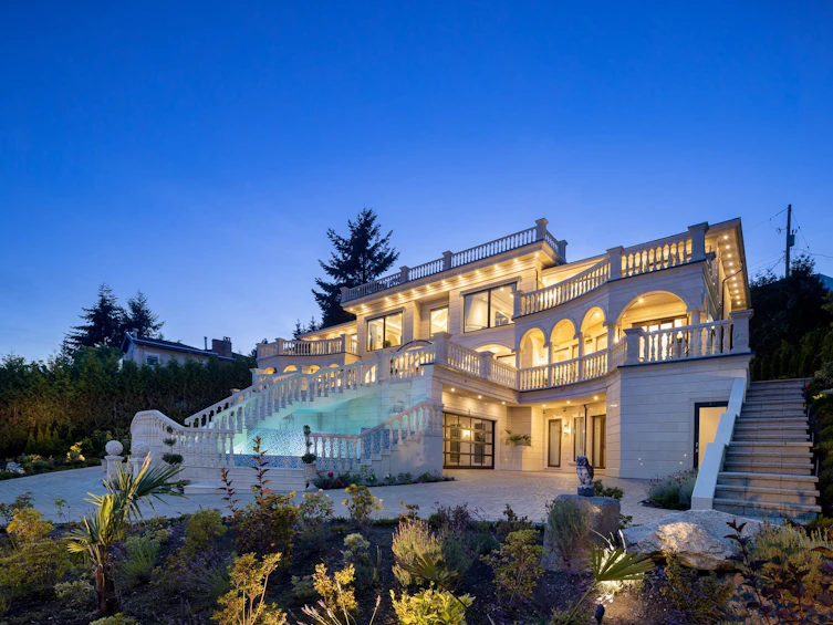 820 Eyremount Drive, West Vancouver, BC, V7S 2A7 - 2