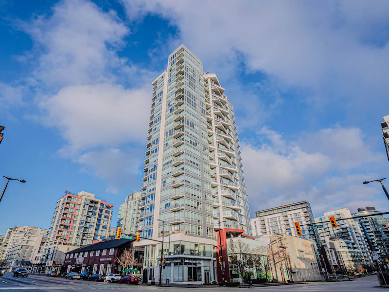 1705 - 1775 Quebec Street, Vancouver BC V5T 0E3