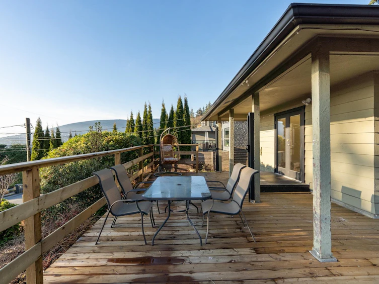 568 Alpine Court, North Vancouver, BC, V7R 2L6 - 22
