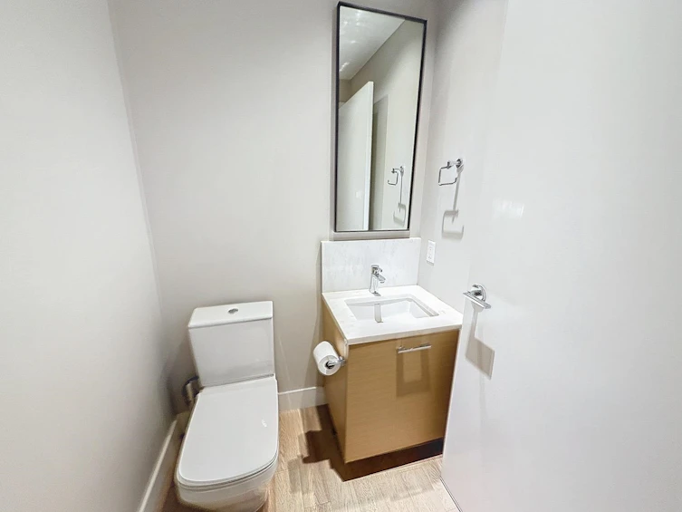 7488 Granville Street, Vancouver, BC, V6P 0G1 - 7
