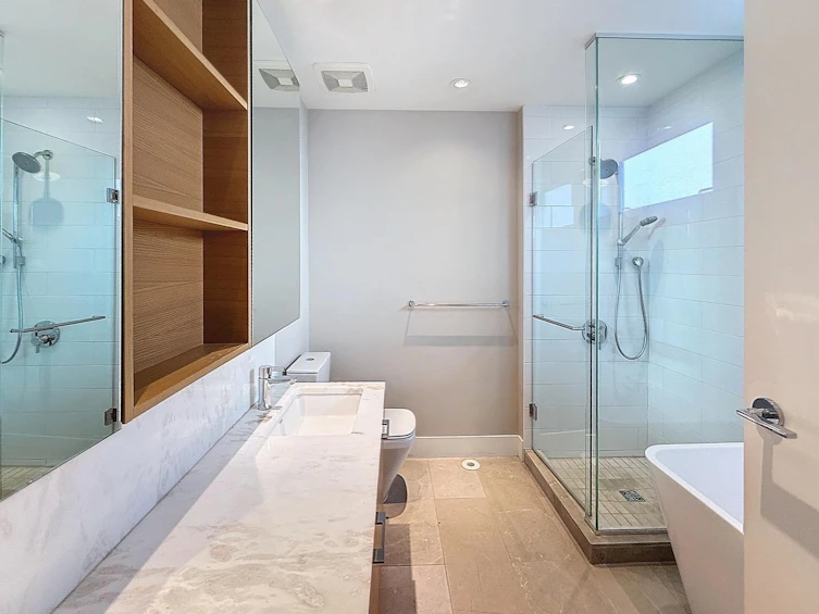 7488 Granville Street, Vancouver, BC, V6P 0G1 - 17