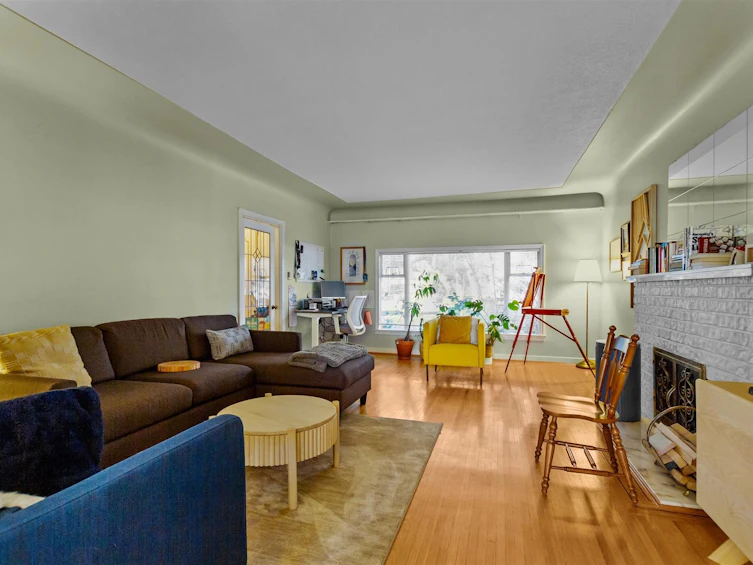 7244 Granville Street, Vancouver, BC, V6P 4X9 - 2