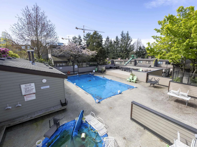 304-2140 Briar Avenue, Vancouver, BC, V6L 3E3 - 14