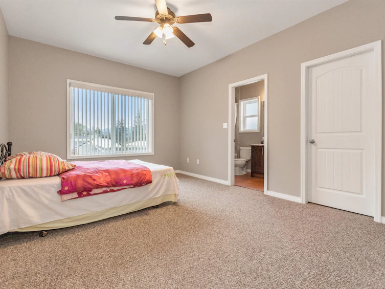 63861 Old Yale Road, Hope, BC, V0X 1L2 - 14