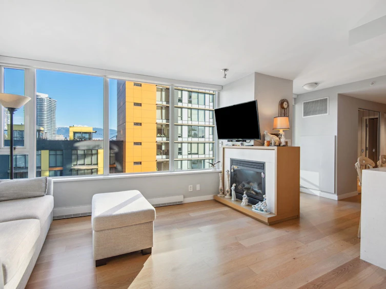 806-8 Smithe Mews, Vancouver, BC, V6B 0A5 - 7
