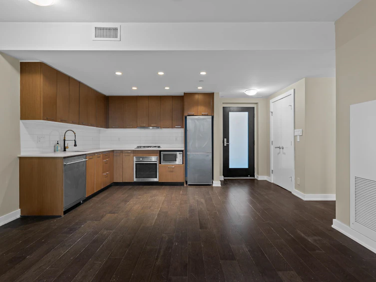 303-1372 Seymour Street, Vancouver, BC, V6B 0L1 - 4