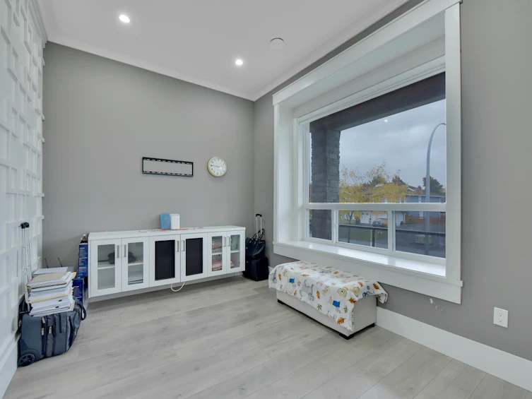 6691 121a Street Street, Surrey, BC, V3W 0H8 - 2
