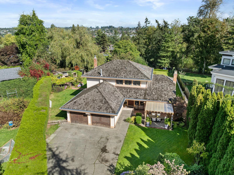 7402 149a Street, Surrey BC V3S 3H5