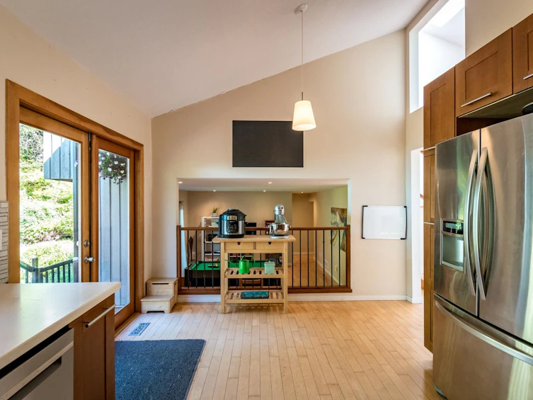 1525 Park Avenue, Roberts Creek, BC, V0N 2W2 - 5