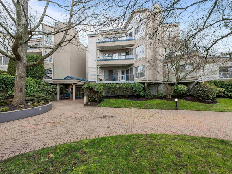 203 - 4743 W River Road, Delta BC V4K 1R9
